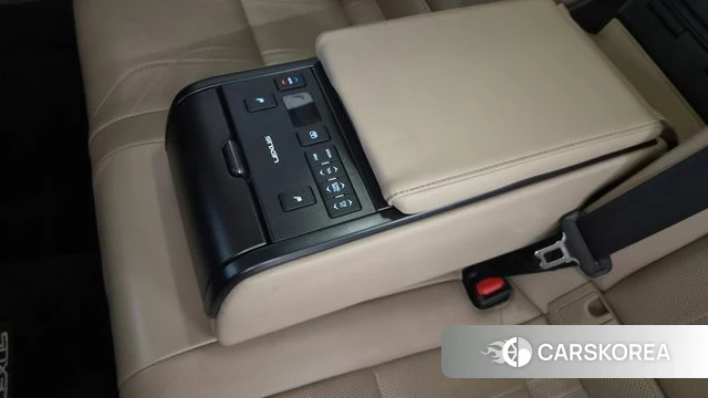 Lexus ES300h 7th generation 2019 Песочный из Кореи, фото 6