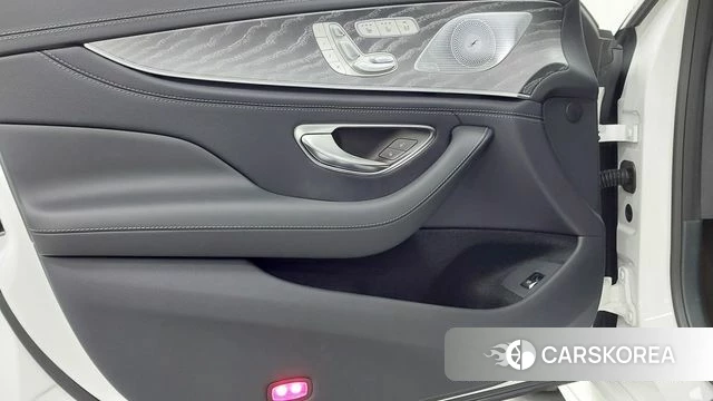 Mercedes-Benz AMG GT 2025 Белый из Кореи, фото 6