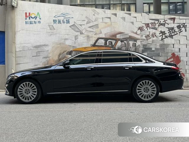 Mercedes-Benz E-Class 2023 Черный из Китая, фото 6