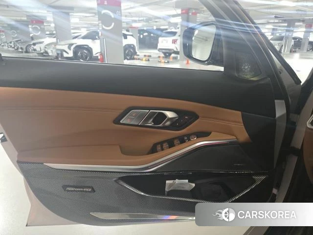 BMW 3 Series (G20) 2022 Белый из Кореи, фото 6