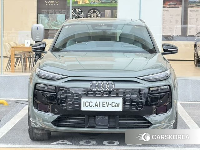 Audi Q6L 2025 Зеленый из Китая, фото 6