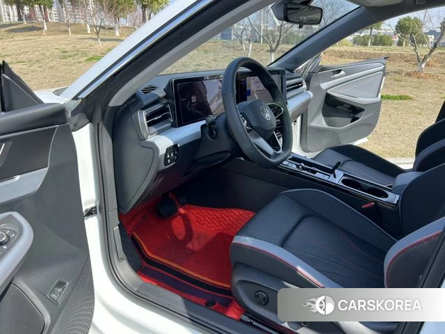 Volkswagen Lamando 2024 Белый из Китая, фото 6