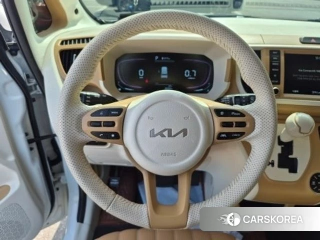 Kia The New Kia Ray 2023 Белый из Кореи, фото 6