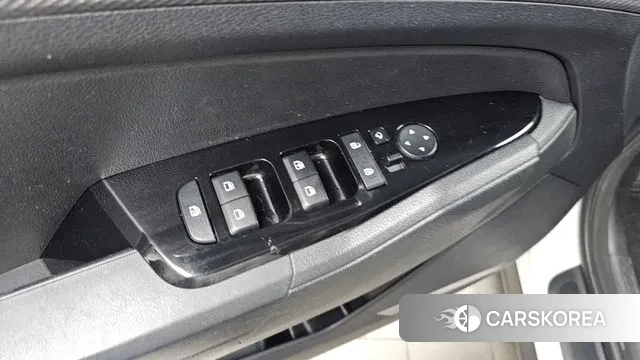 Kia Sportage 5th Generation 2022 Белый из Кореи, фото 6