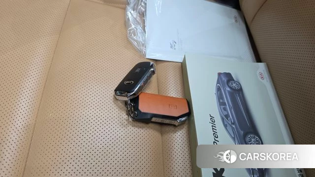 Kia K7 Premier 2019 Черный из Кореи, фото 6