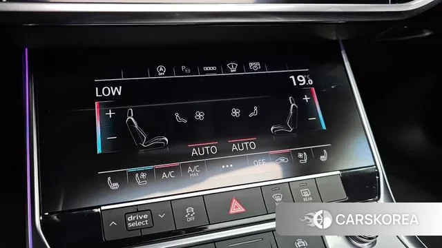 Audi A6 (C8) 2023 Черный из Кореи, фото 6