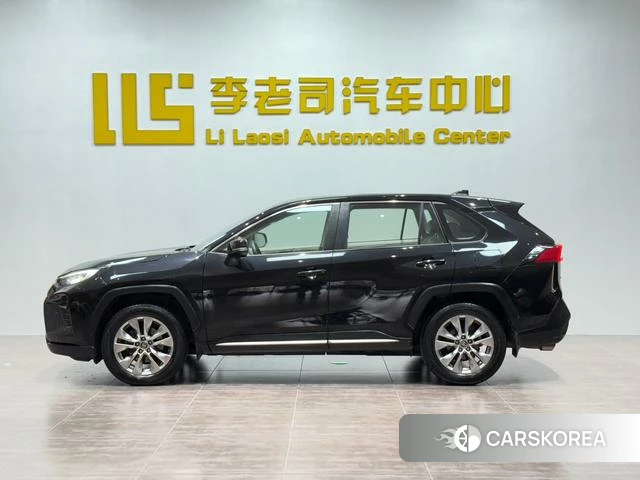 Toyota Wildlander 2021 Черный из Китая, фото 6