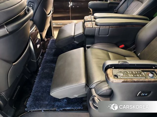 Toyota Vellfire 2021 Черный из Китая, фото 6