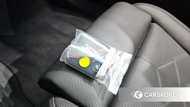 BMW i5 (G60) 2023 Белый из Кореи, фото 6