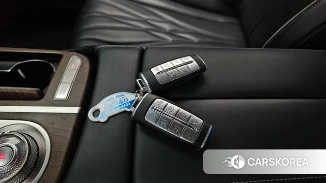 Genesis Electrified G80 (RG3) id 4966313 из Кореи 6