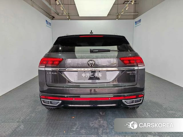 Volkswagen Teramont 2022 Черный из Китая, фото 6
