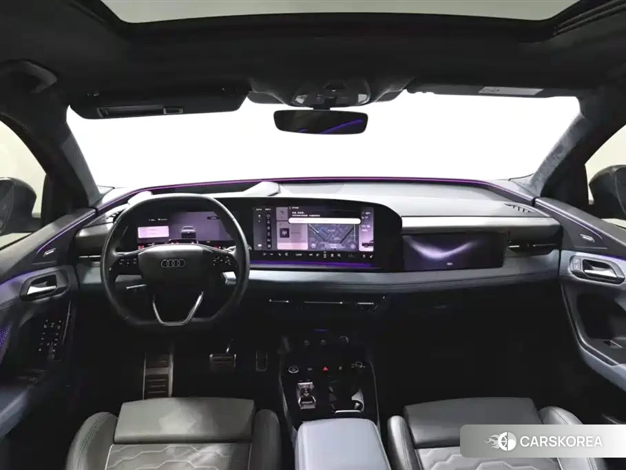 Audi Q6L 2025 Silver/gray из Китая, фото 6