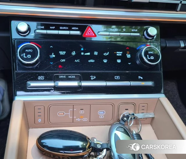 Hyundai Santa Fe (MX5) 2024 Белый из Кореи, фото 6
