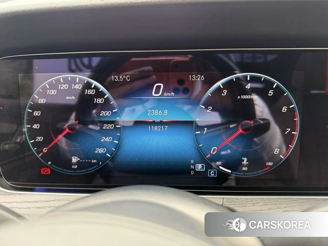 Mercedes-Benz E-Class 2022 Черный из Китая, фото 6
