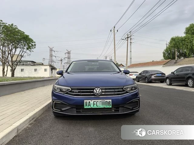 Volkswagen Magotan 2021 Синий из Китая, фото 6