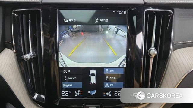 Volvo XC60 second Generation 2020 Белый из Кореи, фото 6