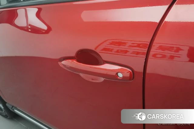 Toyota Venza 2022 Красный из Китая, фото 6