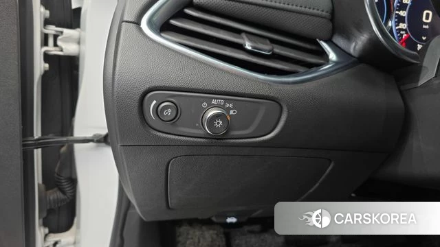 Chevrolet (GM Daewoo) The New Malibu 2021 Белый из Кореи, фото 6