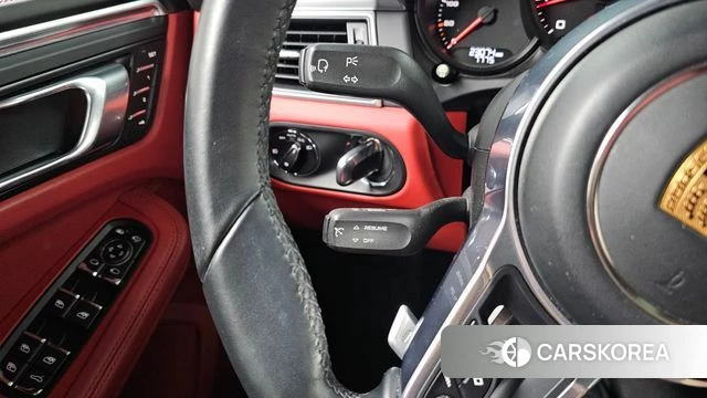 Porsche Macan 2018 Черный из Кореи, фото 6