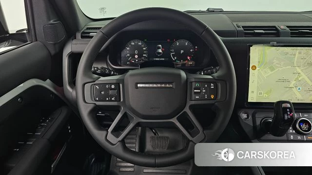 Land Rover Defender (L663) 2026 Белый из Кореи, фото 6