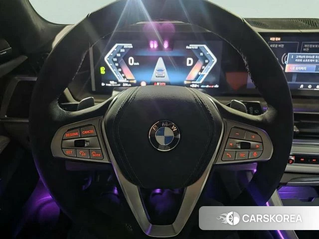 BMW X7 (G07) 2026 Серебристо-серый из Кореи, фото 6