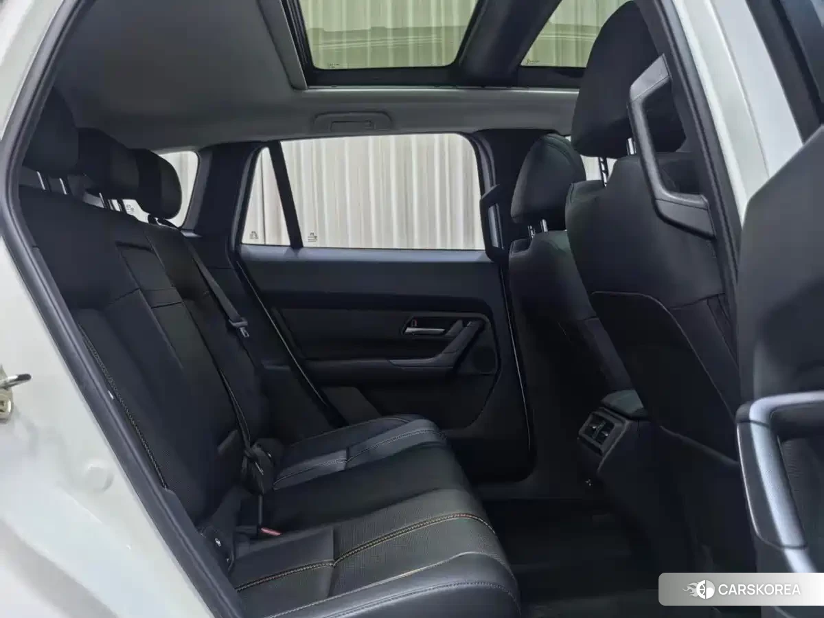 Mazda CX-50 2024 Белый из Китая, фото 6