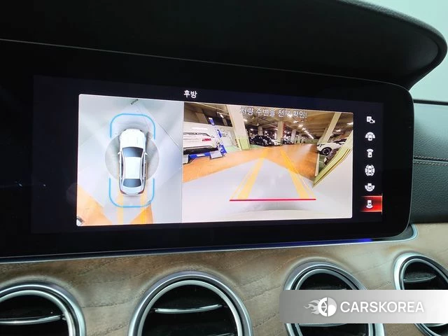 Mercedes-Benz E-Class W213 2022 Белый из Кореи, фото 6