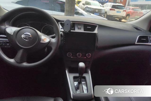 Nissan Sylphy 2024 Белый из Китая, фото 6