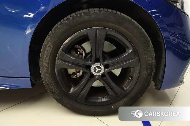 Mercedes-Benz C-class 2023 Синий из Китая, фото 6
