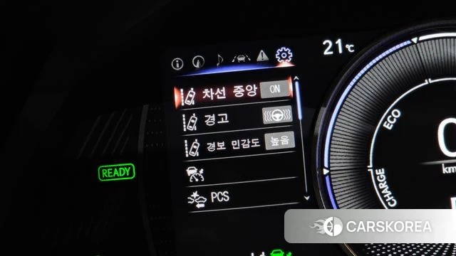 Lexus ES300h 7th generation 2023 Белый из Кореи, фото 6