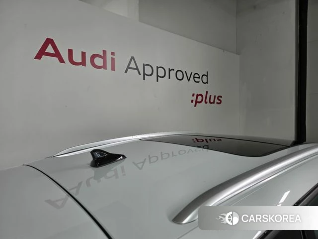 Audi Q4 e-Tron (F4) 2025 Белый из Кореи, фото 6