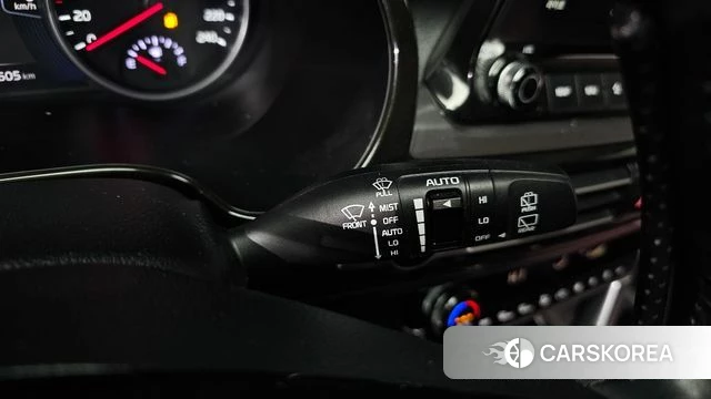 Kia Seltos 2021 Серый из Кореи, фото 6