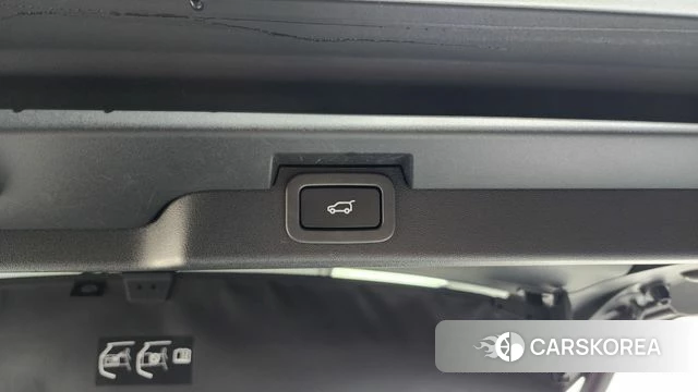 Land Rover Discovery 5 2018 Серый из Кореи, фото 6