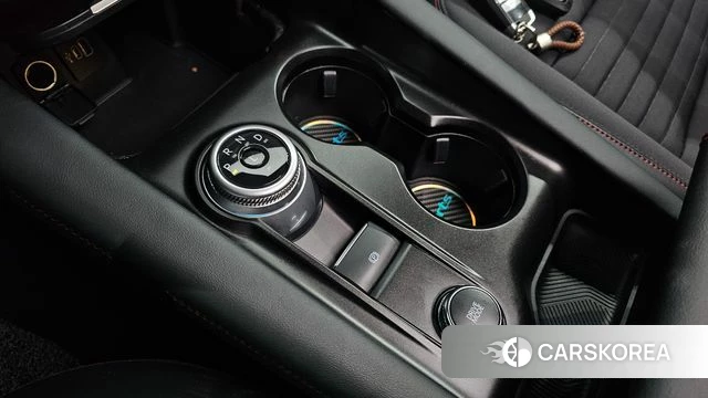 Ford Explorer 6th Generation 2025 Черный из Кореи, фото 6