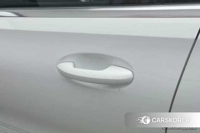 Mercedes-Benz C-class 2023 Белый из Китая, фото 6