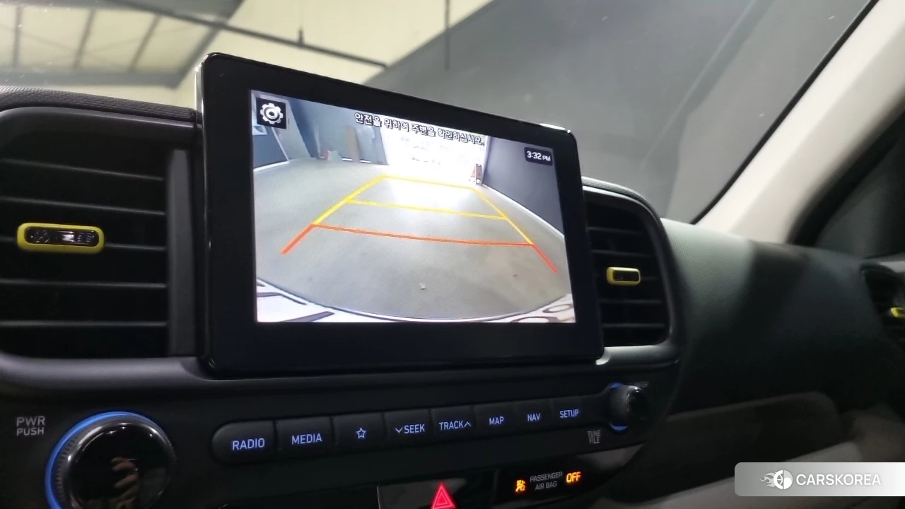 Hyundai Venue 2019 Серебристо-серый из Кореи, фото 6