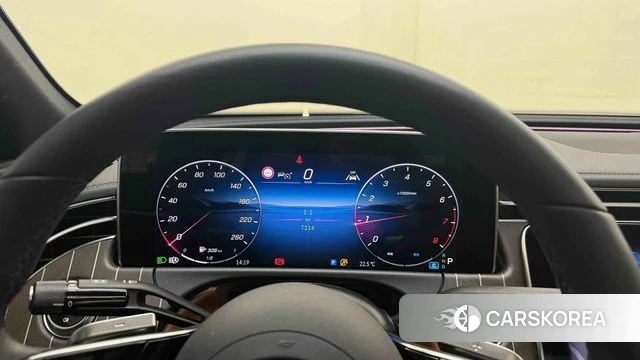 Mercedes-Benz E-Class W214 2026 Черный из Кореи, фото 6