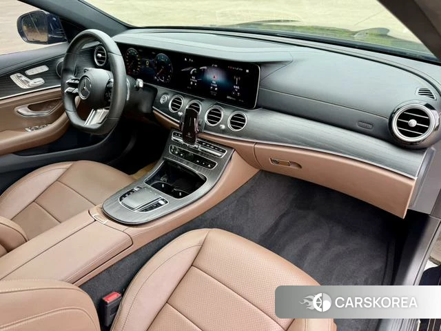 Mercedes-Benz E-Class 2021 Черный из Китая, фото 6