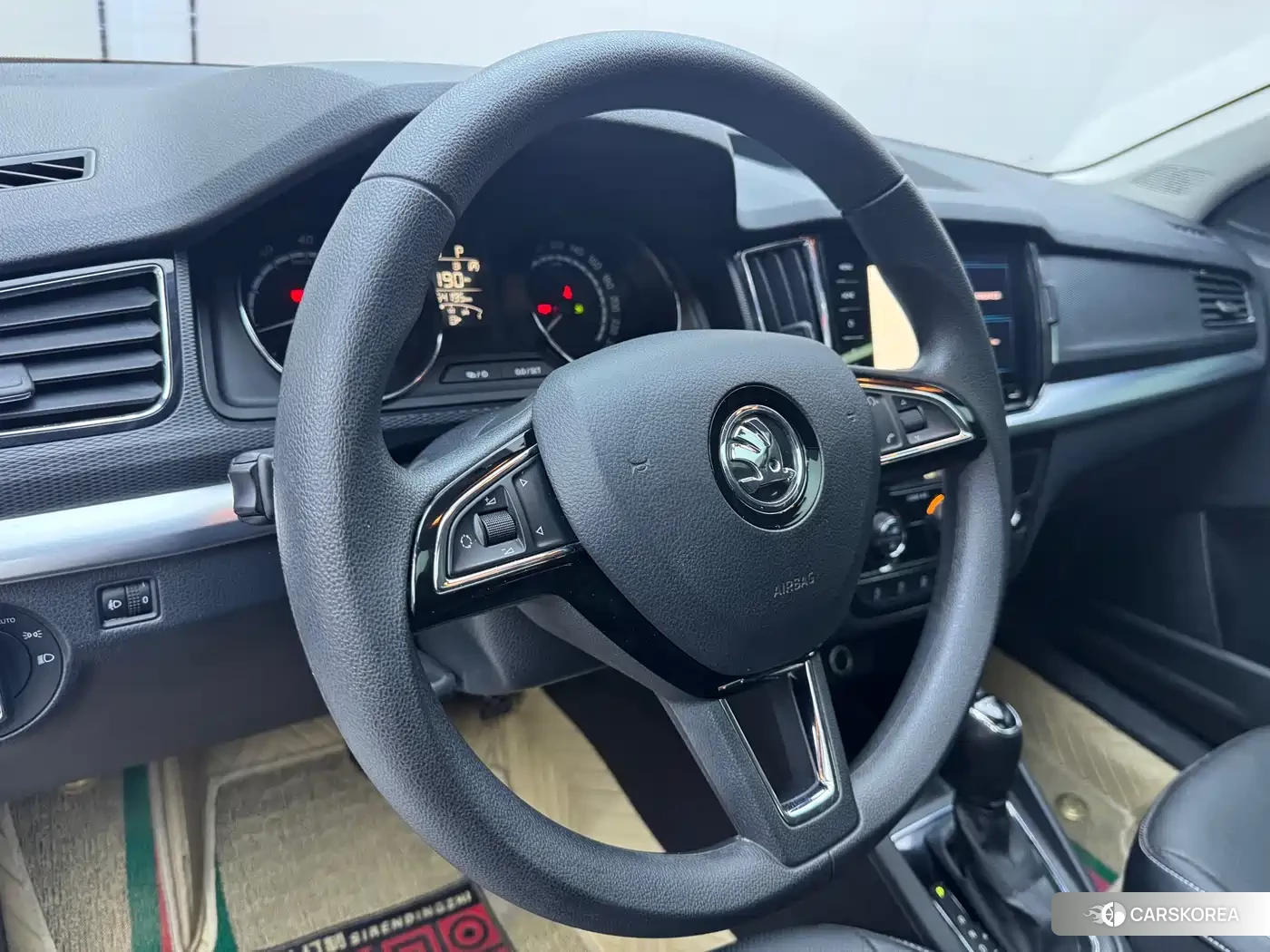 Skoda Kamiq 2022 Белый из Китая, фото 6