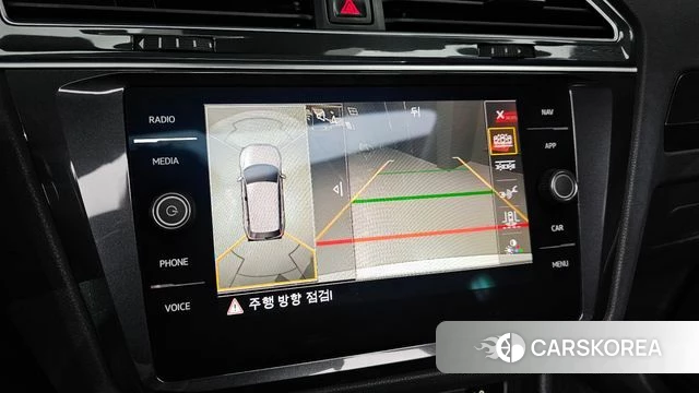 Volkswagen Tiguan second Generation 2020 Белый из Кореи, фото 6