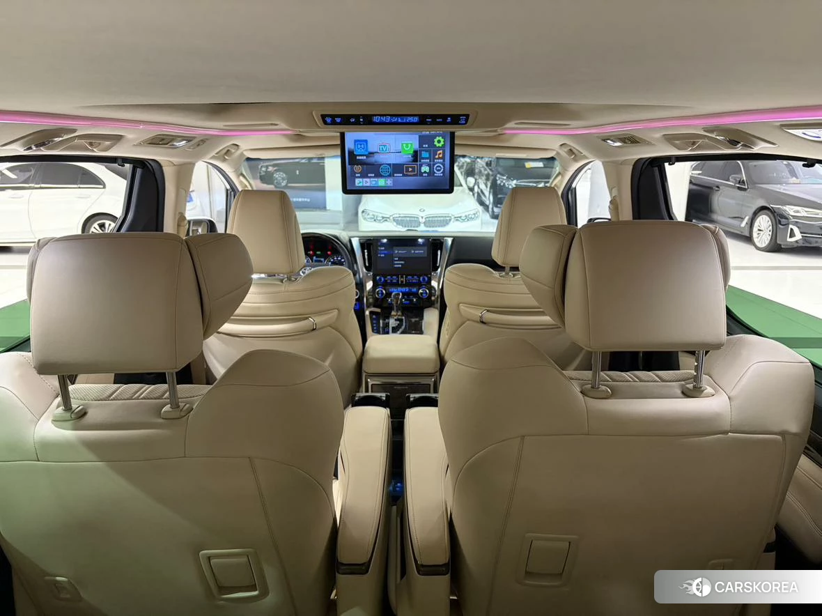Toyota Vellfire 2020 Белый из Китая, фото 6
