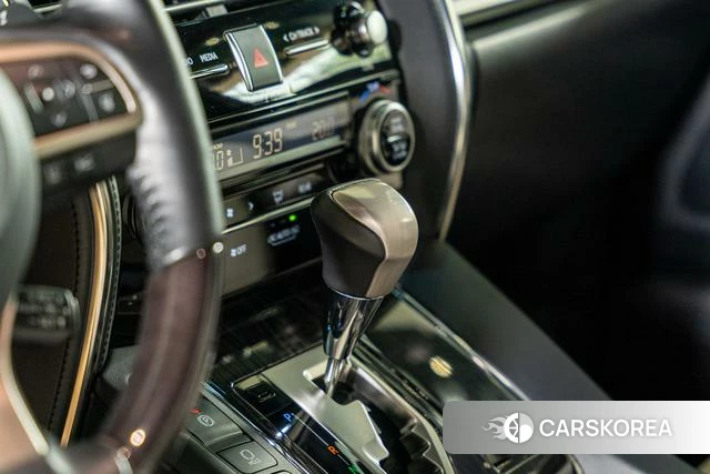 Lexus LM 2022 Черный из Китая, фото 6