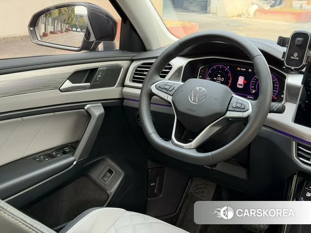 Volkswagen Tayron 2024 Темно-серый из Китая, фото 6
