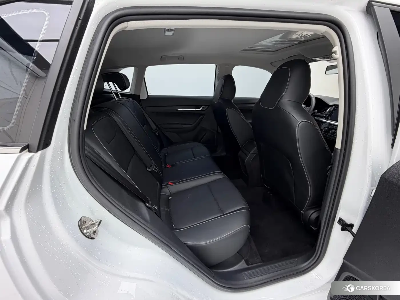 Skoda Kamiq 2023 Белый из Китая, фото 6
