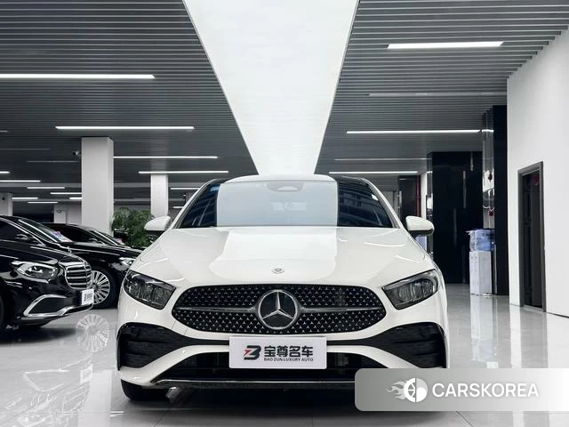 Mercedes-Benz A-Class 2025 Белый из Китая, фото 6