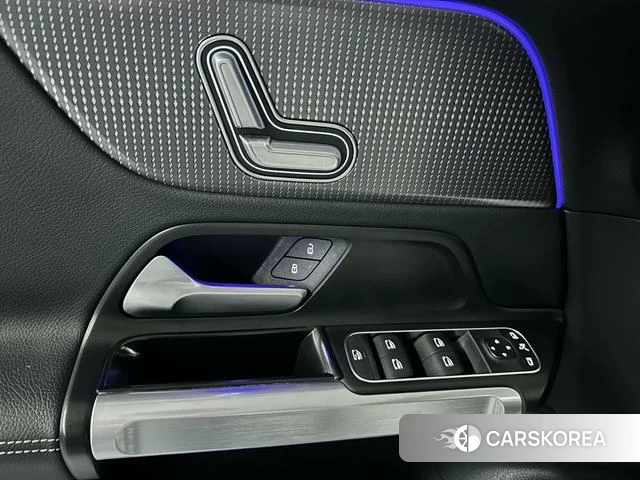 Mercedes-Benz GLB 2022 Белый из Китая, фото 6
