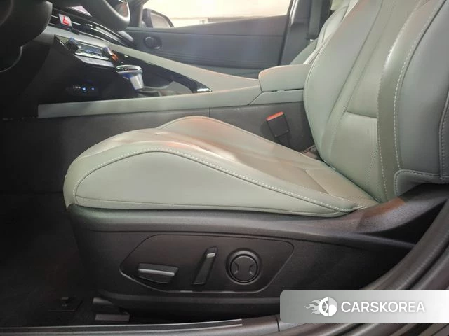 Hyundai The New Avante (CN7) 2025 Черный из Кореи, фото 6