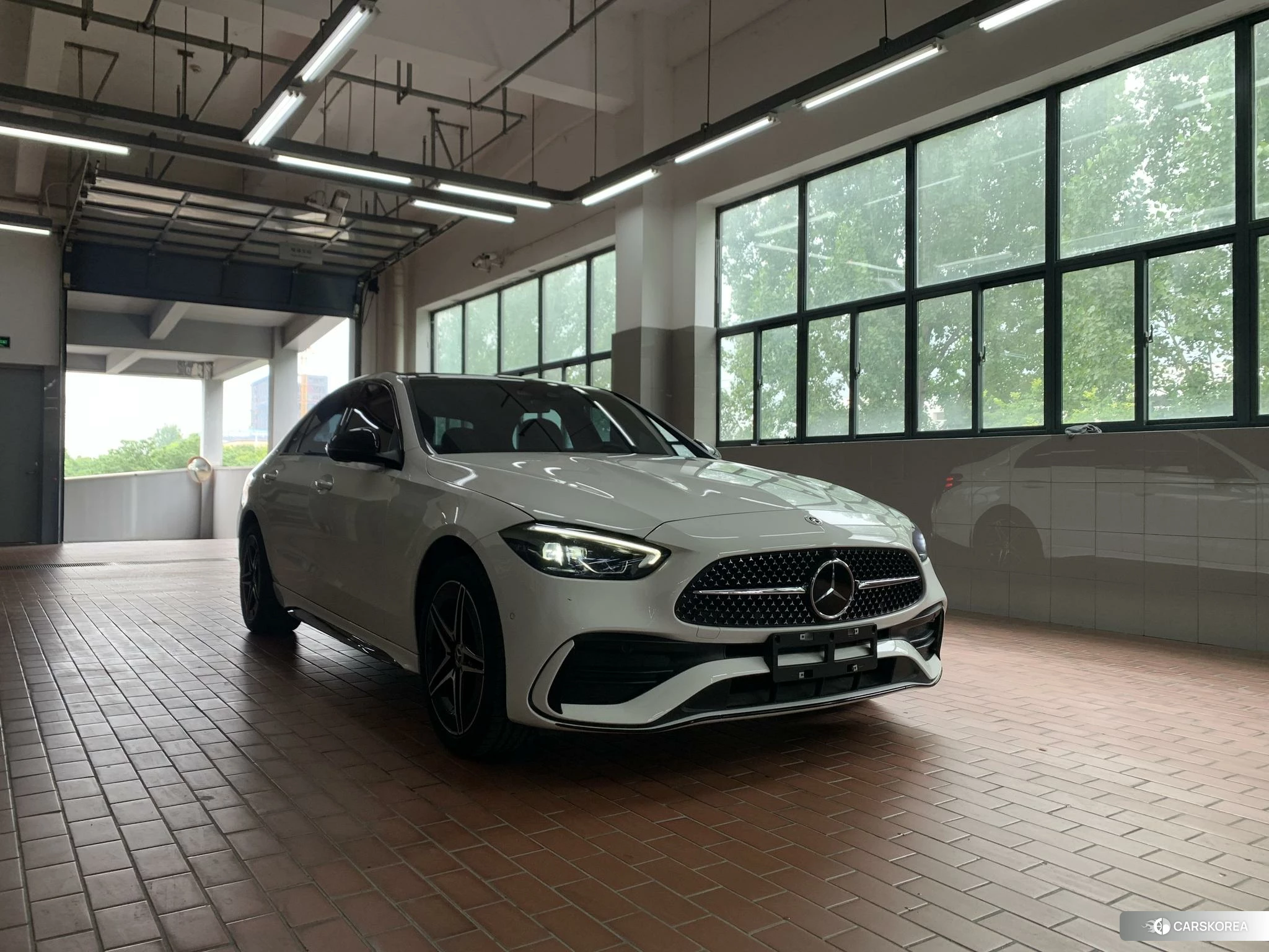 Mercedes-Benz C-class 2024 Белый из Китая, фото 6