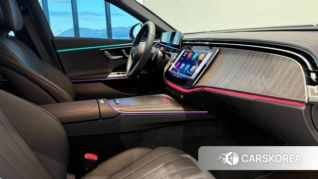 Mercedes-Benz E-Class W214 2026 Белый из Кореи, фото 6