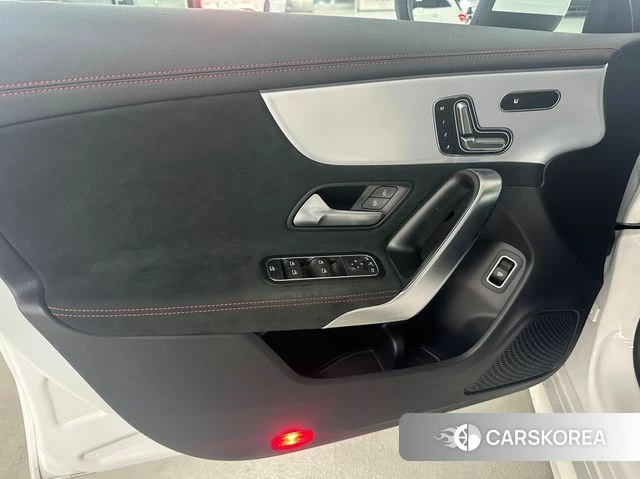 Mercedes-Benz CLA-Class C118 2026 Белый из Кореи, фото 6